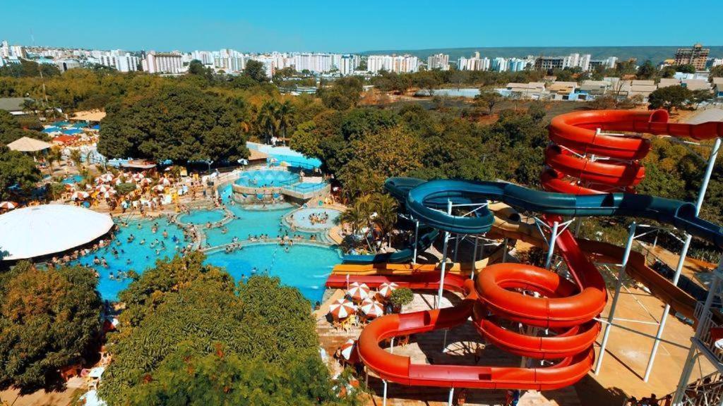 Piazza Diroma - Cortesia Park Diroma, Splash E Slide Caldas Novas Eksteriør billede