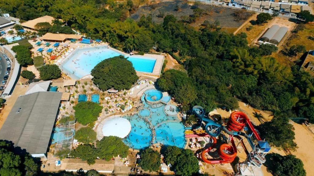 Piazza Diroma - Cortesia Park Diroma, Splash E Slide Caldas Novas Eksteriør billede