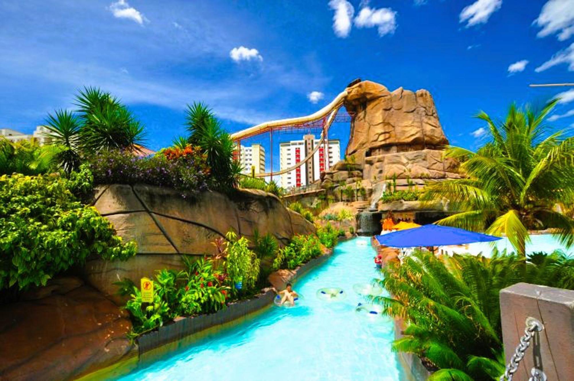 Piazza Diroma - Cortesia Park Diroma, Splash E Slide Caldas Novas Eksteriør billede