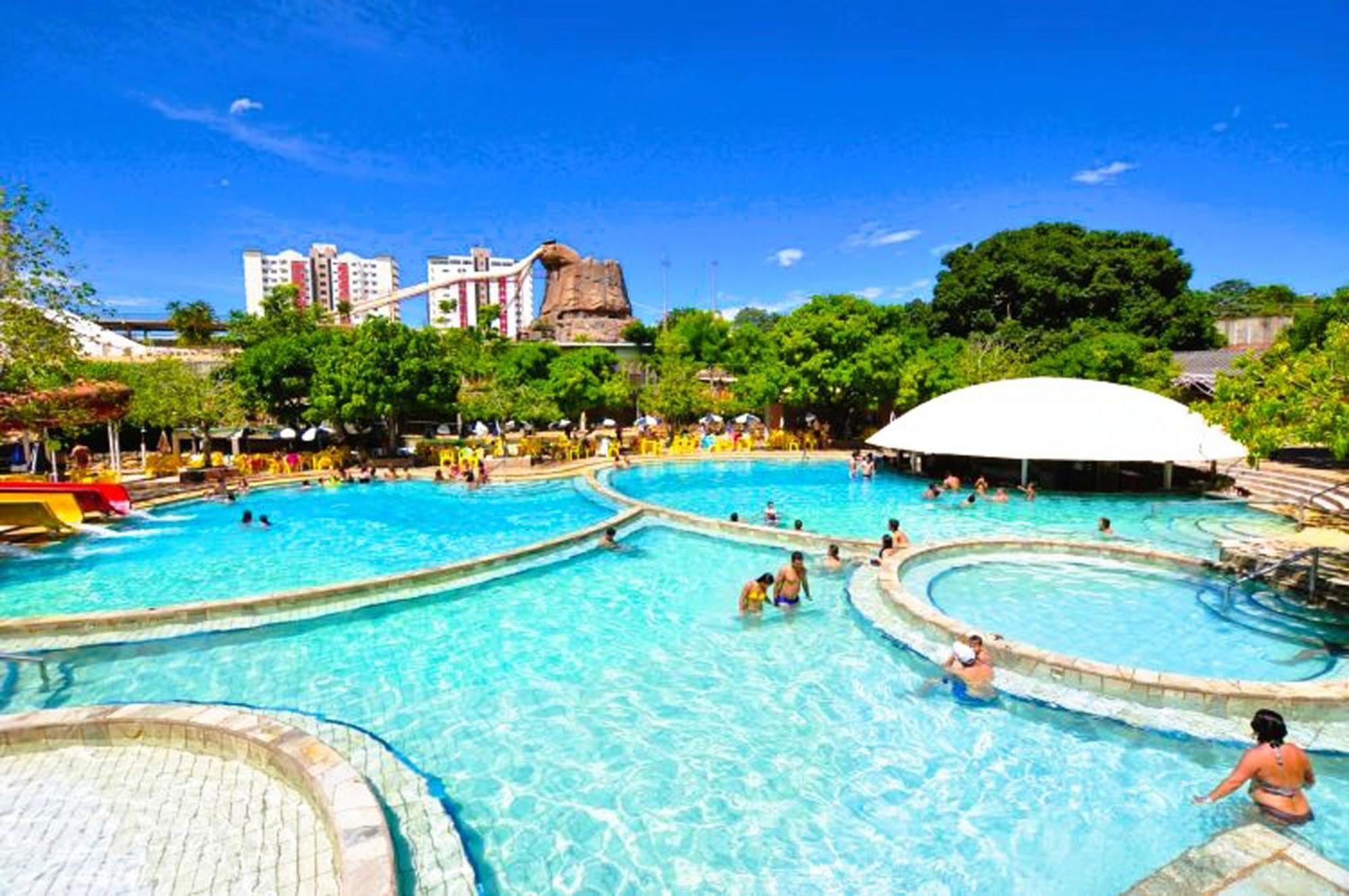 Piazza Diroma - Cortesia Park Diroma, Splash E Slide Caldas Novas Eksteriør billede
