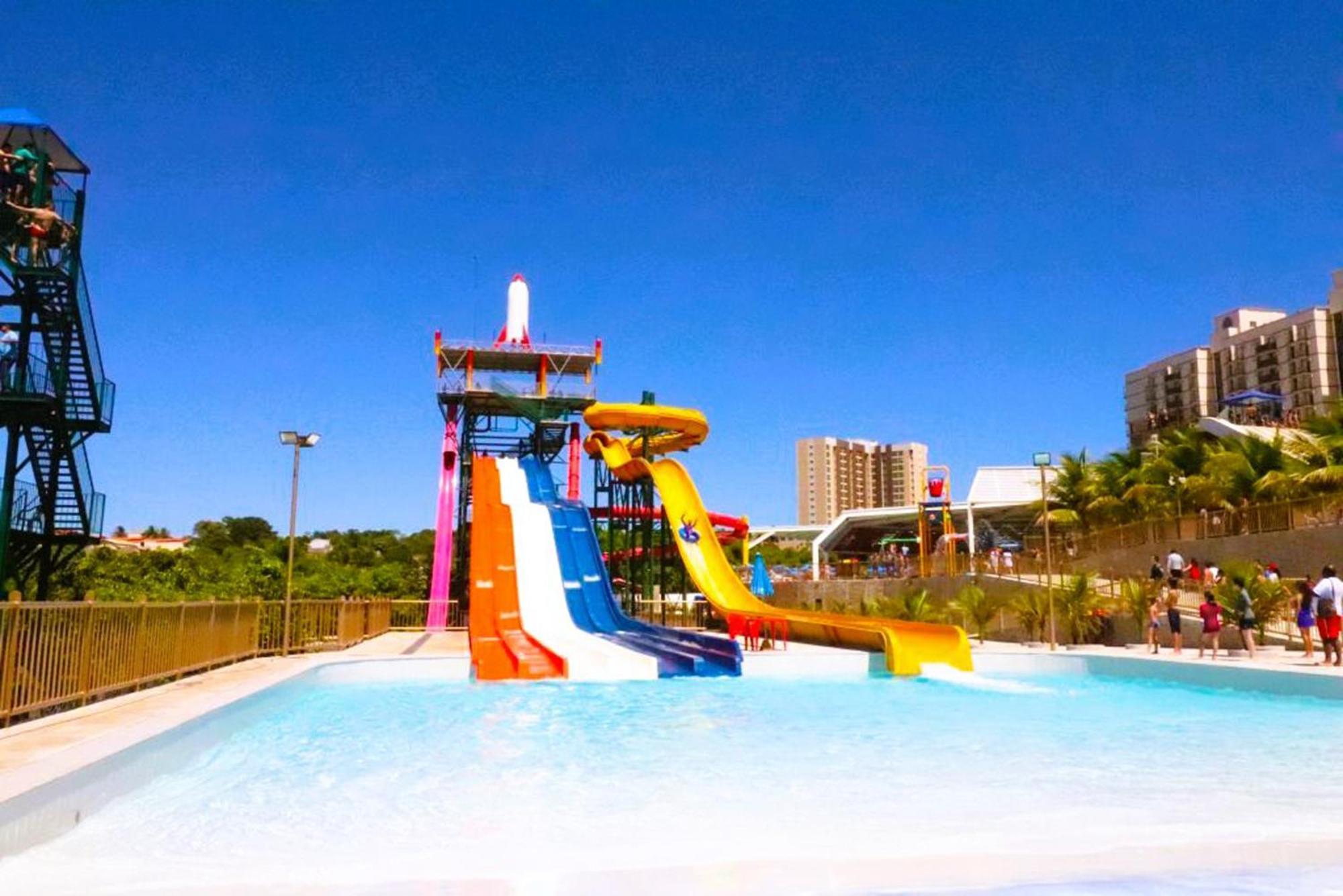 Piazza Diroma - Cortesia Park Diroma, Splash E Slide Caldas Novas Eksteriør billede