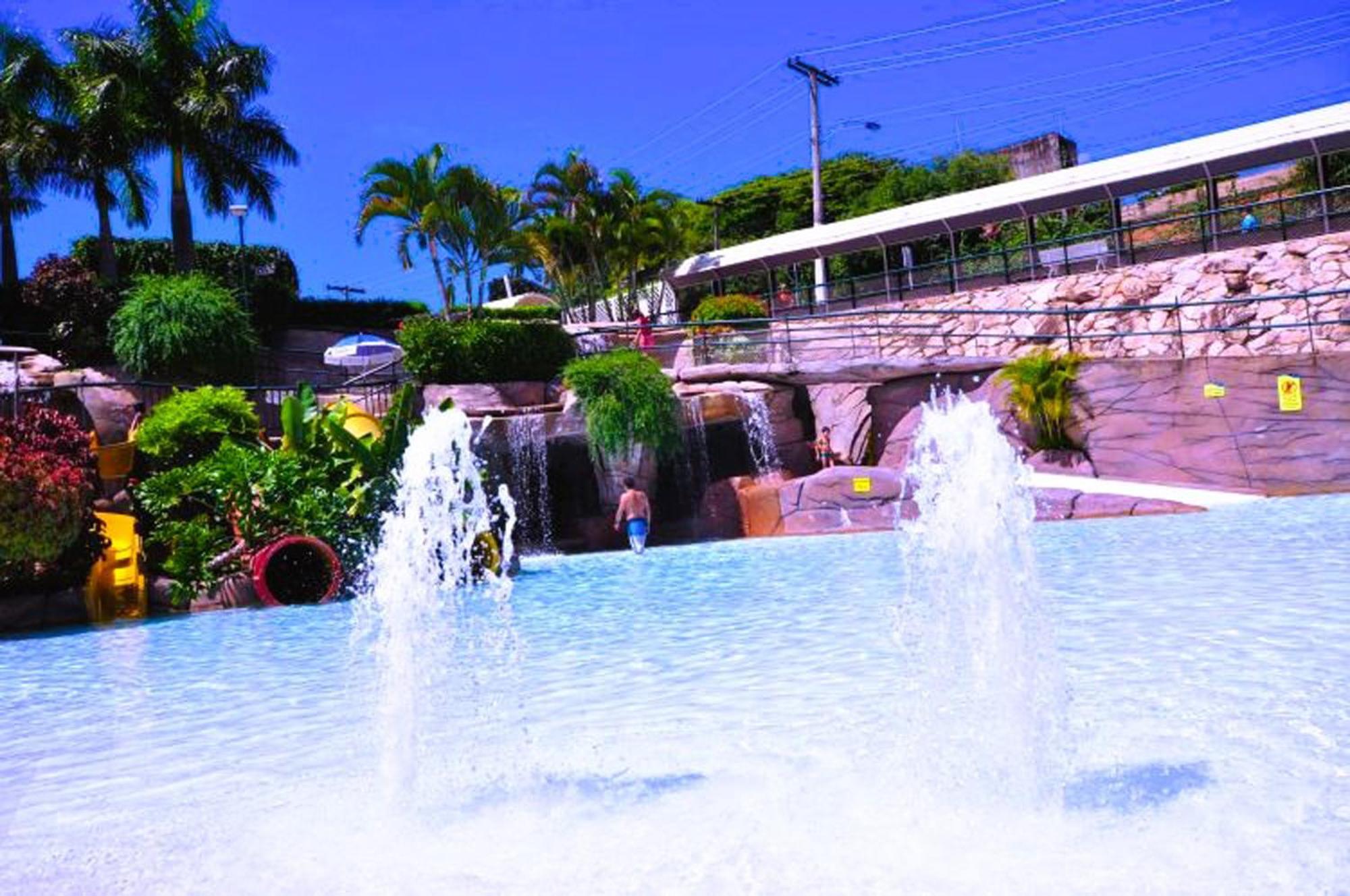 Piazza Diroma - Cortesia Park Diroma, Splash E Slide Caldas Novas Eksteriør billede