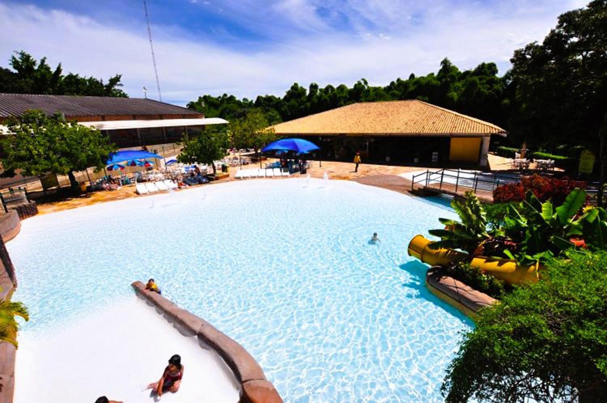 Piazza Diroma - Cortesia Park Diroma, Splash E Slide Caldas Novas Eksteriør billede